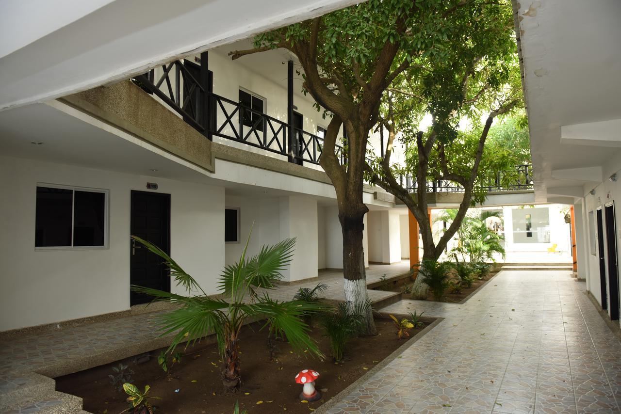 Hotel El Emigrante Puerto Colombia Exterior photo
